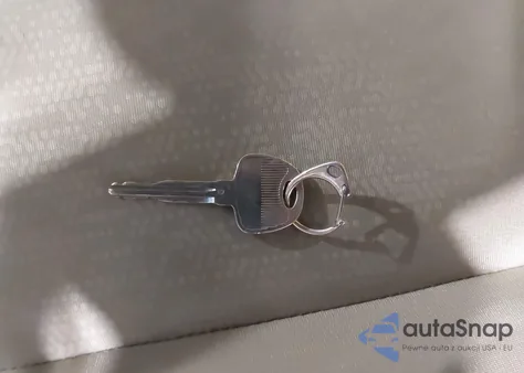 2010 Hyundai Elantra Gls z USA, uszkodzony, nr VIN KMHDU4AD2AU198892